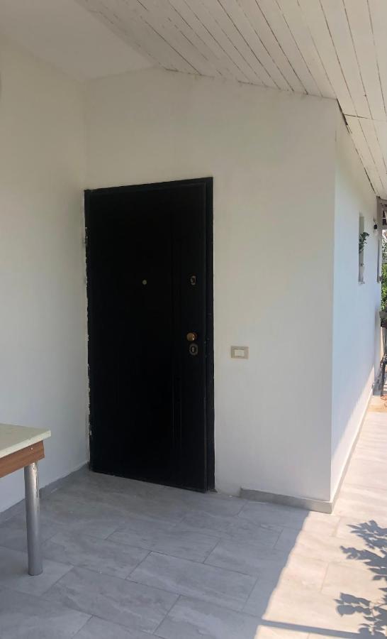 Mateo Villa Vlore Luaran gambar