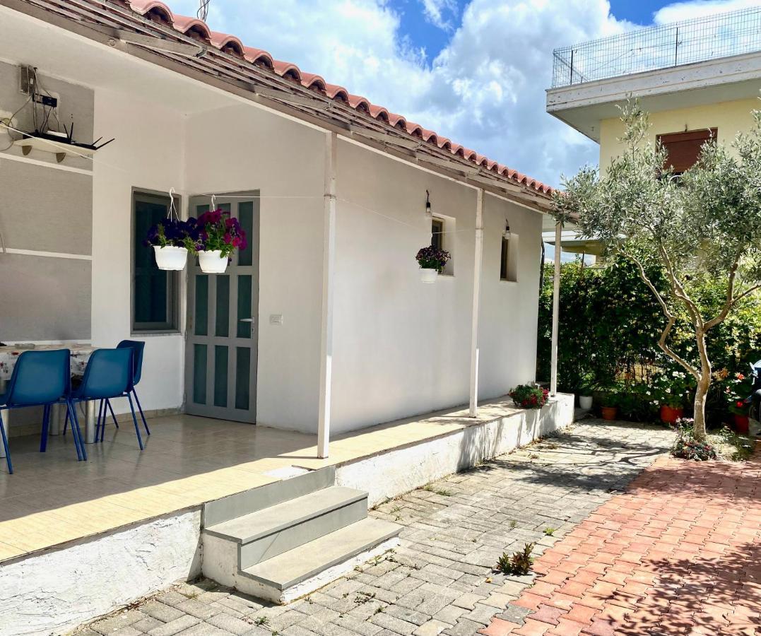 Mateo Villa Vlore Luaran gambar